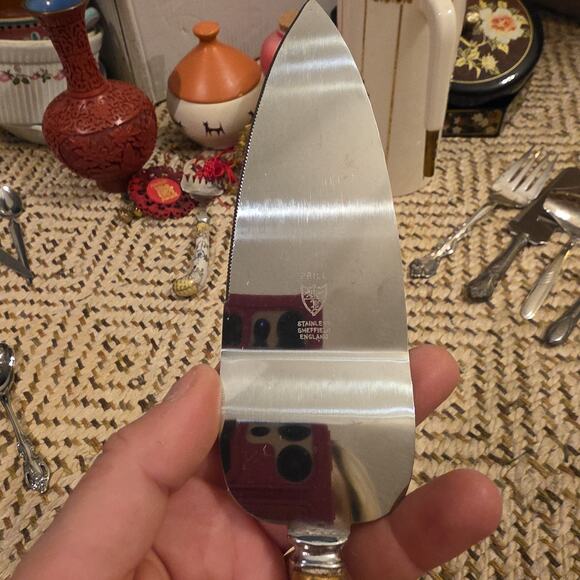 Vintage Prill Sheffield England Pie Cake Server Floral Yellow Porcelain Handle. - Picture 15 of 16